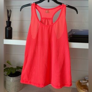 Xersion workout tank size small